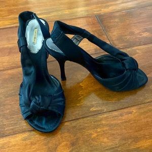 Max Studio black 61/2 heels. Satin straps.